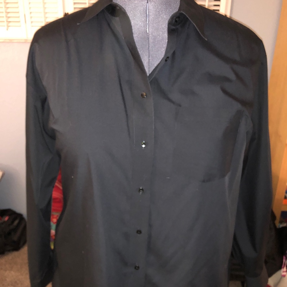 Foxcroft 3X Black button down top